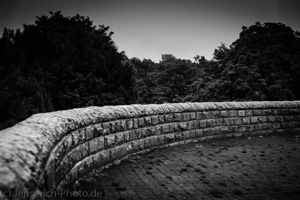 Eine Mauer an dem Wilhelmdenkmal an der Syburg zu Dortmund